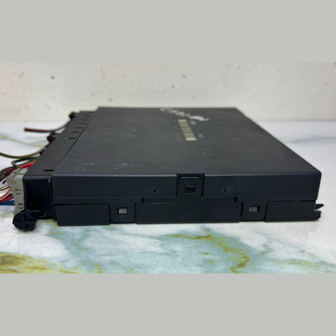 1998-2005 Mercedes-Benz W220 S-Class S600 Rear Seat Control Module A220 8201385