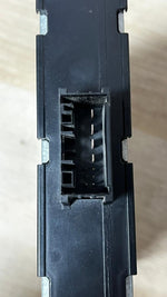 Bild in die Galerieansicht laden, 12-15 BMW  F30 3' F10 5' 6' 320i 9251984 Voltage Converter Control Module 