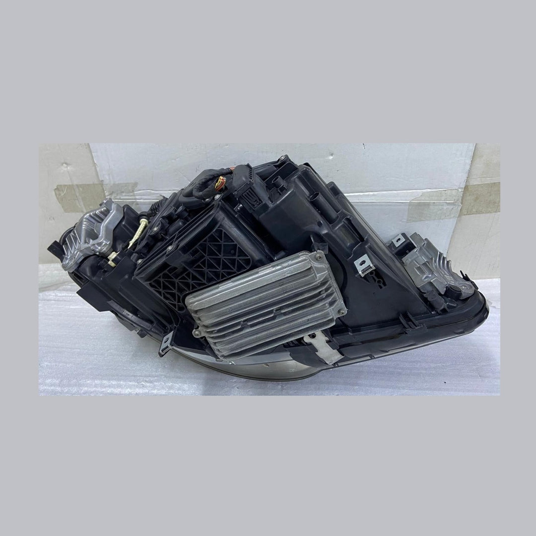 OEM BMW F10 F11 LEFT SIDE PASSENGER SIDE HEADLIGHT RHD ECE 7378521 NO MODULE