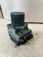 Load image into Gallery viewer, 2011-2016 BMW 5' F10 F11 528i ABS HYDRAULIC Pump Assembly 6797668 OEM