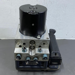 Load image into Gallery viewer, OEM BMW 7 SERIES F01 F02 730D F10 N57 ABS Pump Brake Control Unit 6792478 Bosch