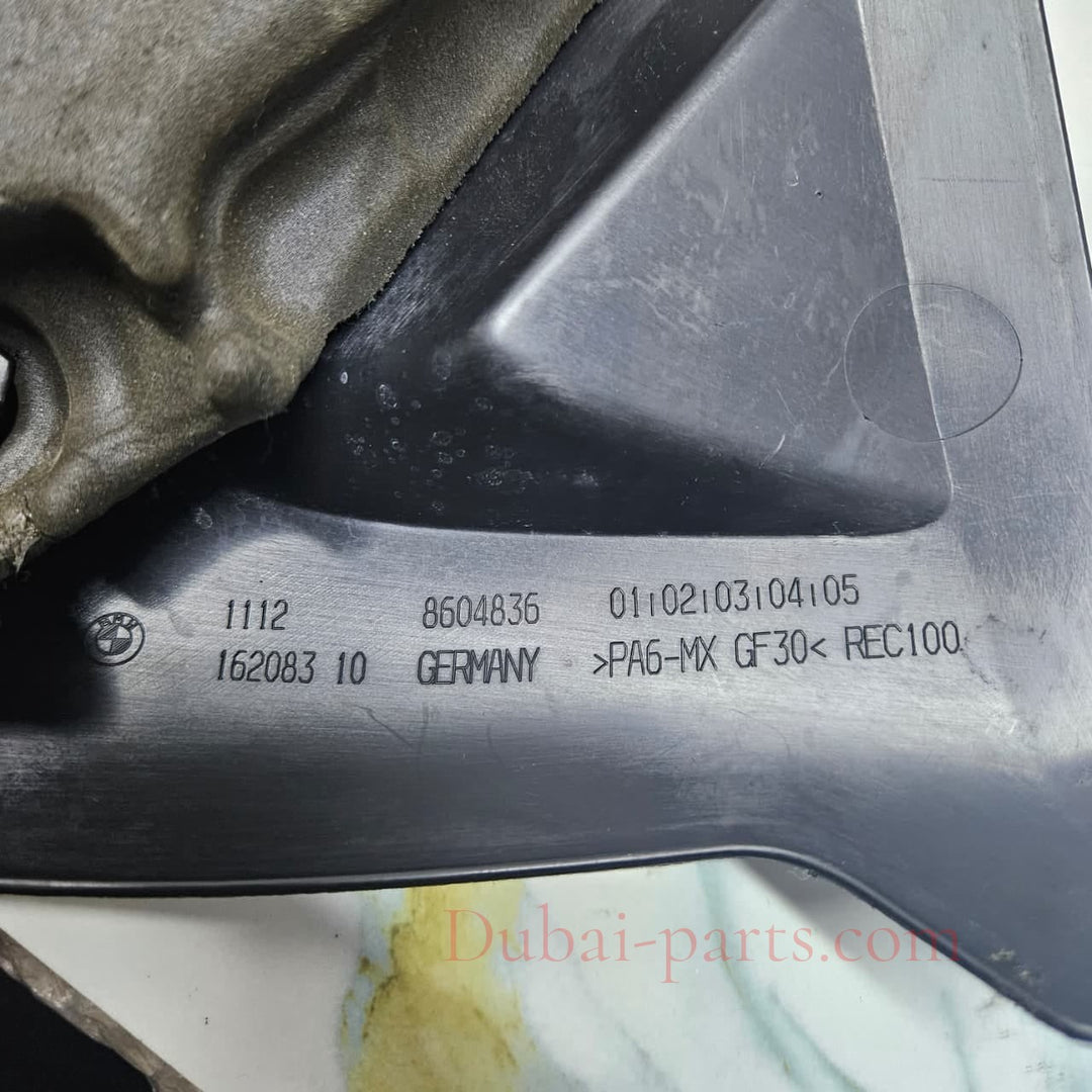 2016-2018 BMW 3 Series F30 330e HYBRID Engine Cover 8604836
