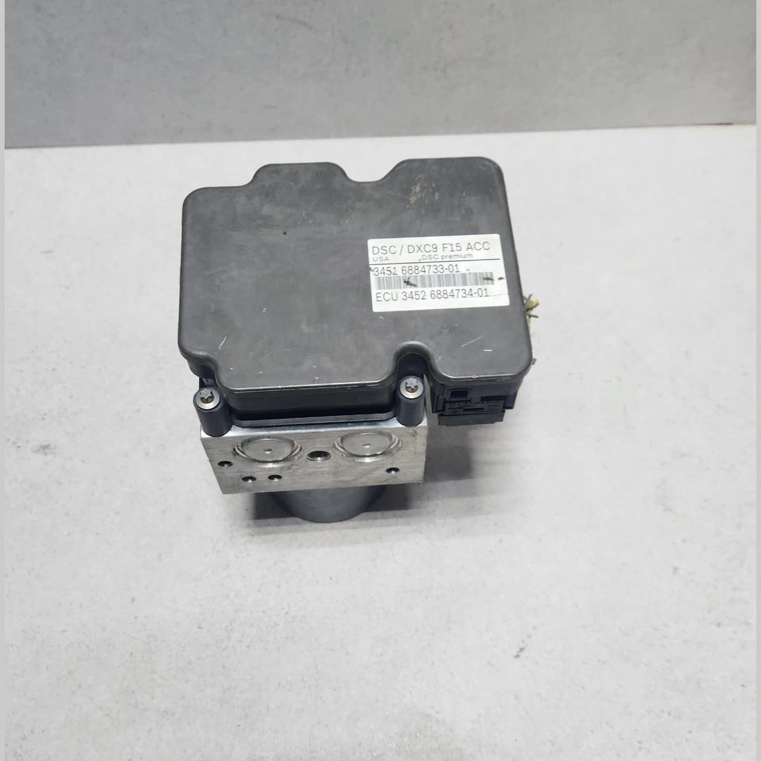 2015-2018 BMW X5 Abs Pump Control Module 6884733 X5 and X6