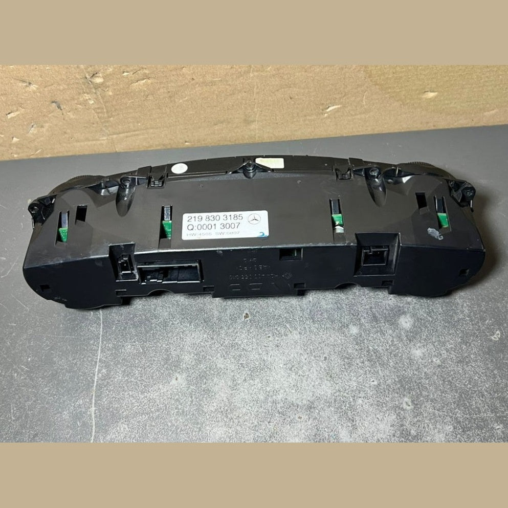 04-10 Mercedes-Benz W219 CLS A/C Heater Climate Control Panel A219 8303185