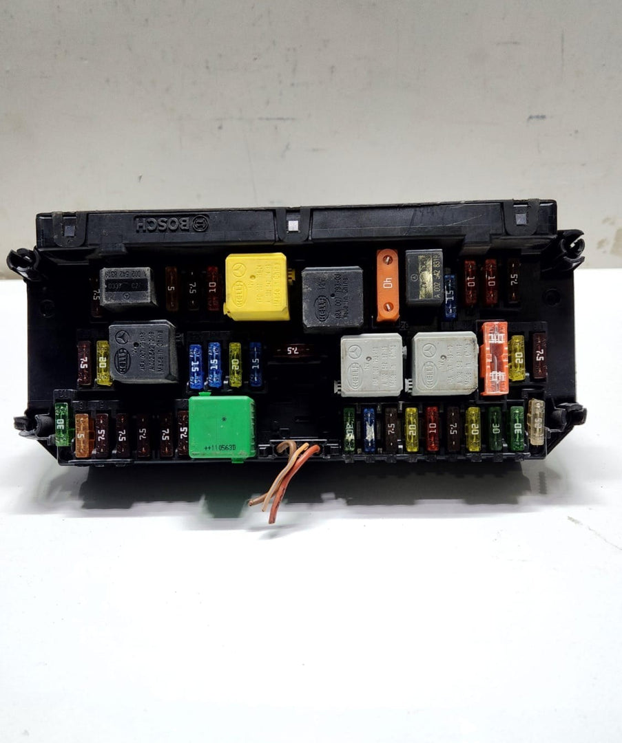 2011 Mercedes-Benz C200 Sam Control Module A2129004711