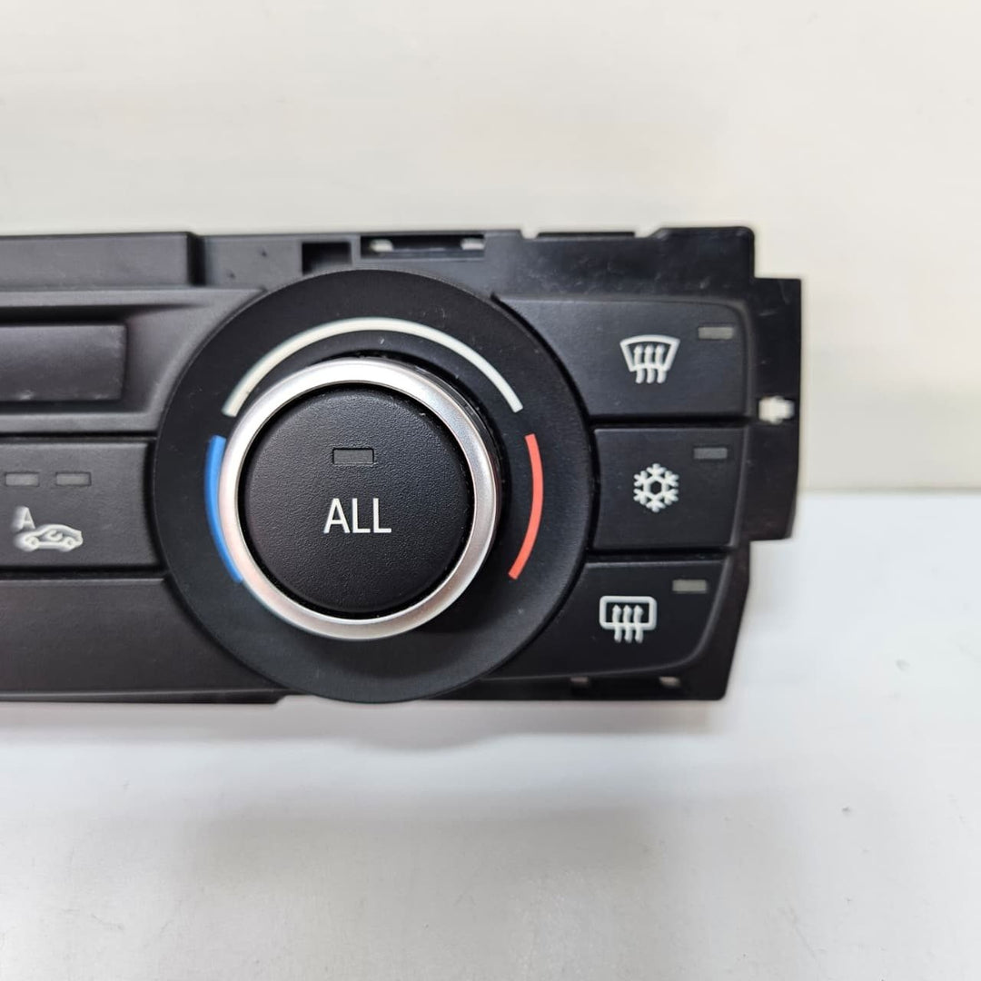 OEM BMW 1 Series E81 E82 E87 E88 Climate Control Unit 9263303