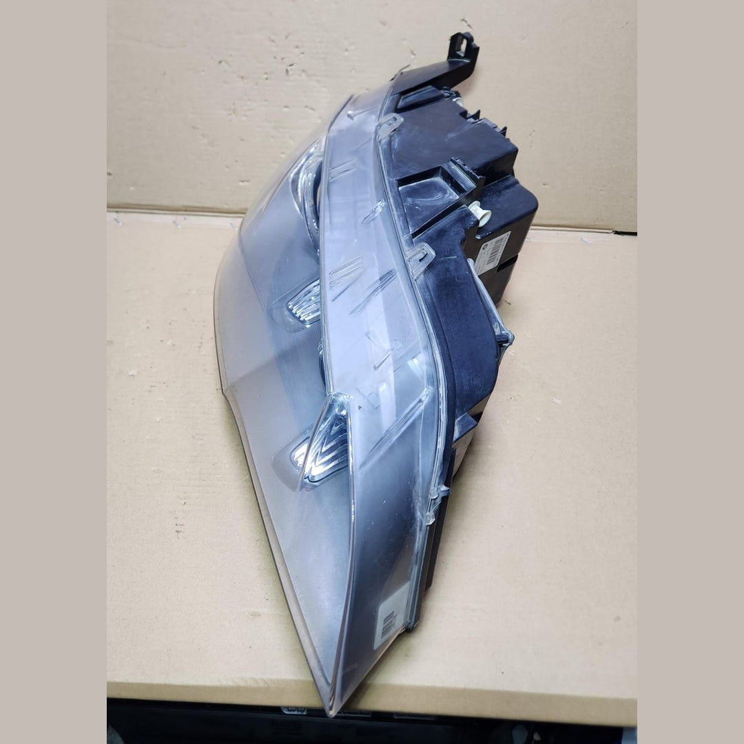 7221894 BMW Headlight X5 E70 Facelift right headlight assembly 2012