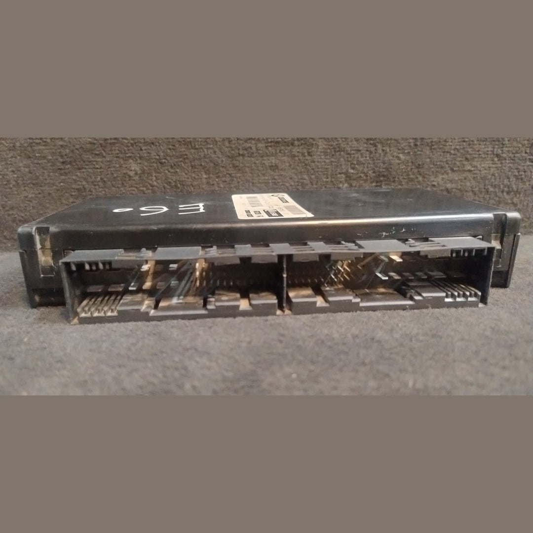 BMW E60 E61 BODY CONTROL MODULE / CHASSIS GATEWAY P/N 9157155