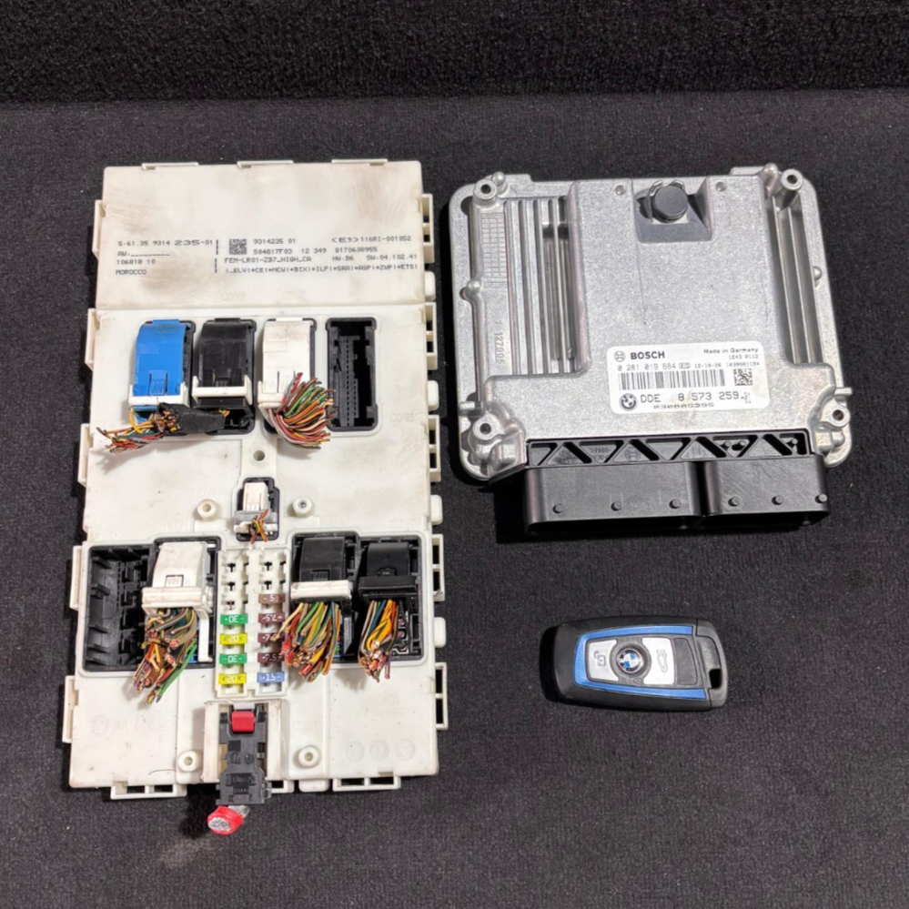 BMW 320d DIESEL N47N F30 F32 F34 F36 2013 ENGINE CONTROL DDE ECU SET -8573259