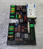 Bild in die Galerieansicht laden, OEM BMW 740 750 G11 G12 REAR POWER DISTRIBUTION FUSE RELAY BOX MODULE 9377503