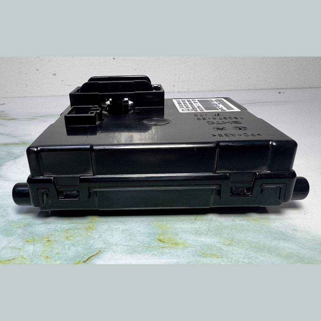 Mercedes Air Conditioner Control Module A2139000407 E-Class W213