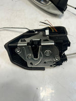 Load image into Gallery viewer, BMW F10 5' F11 GT F07 F01 LEFT REAR Exterior Door Handle Bracket Left 7187227
