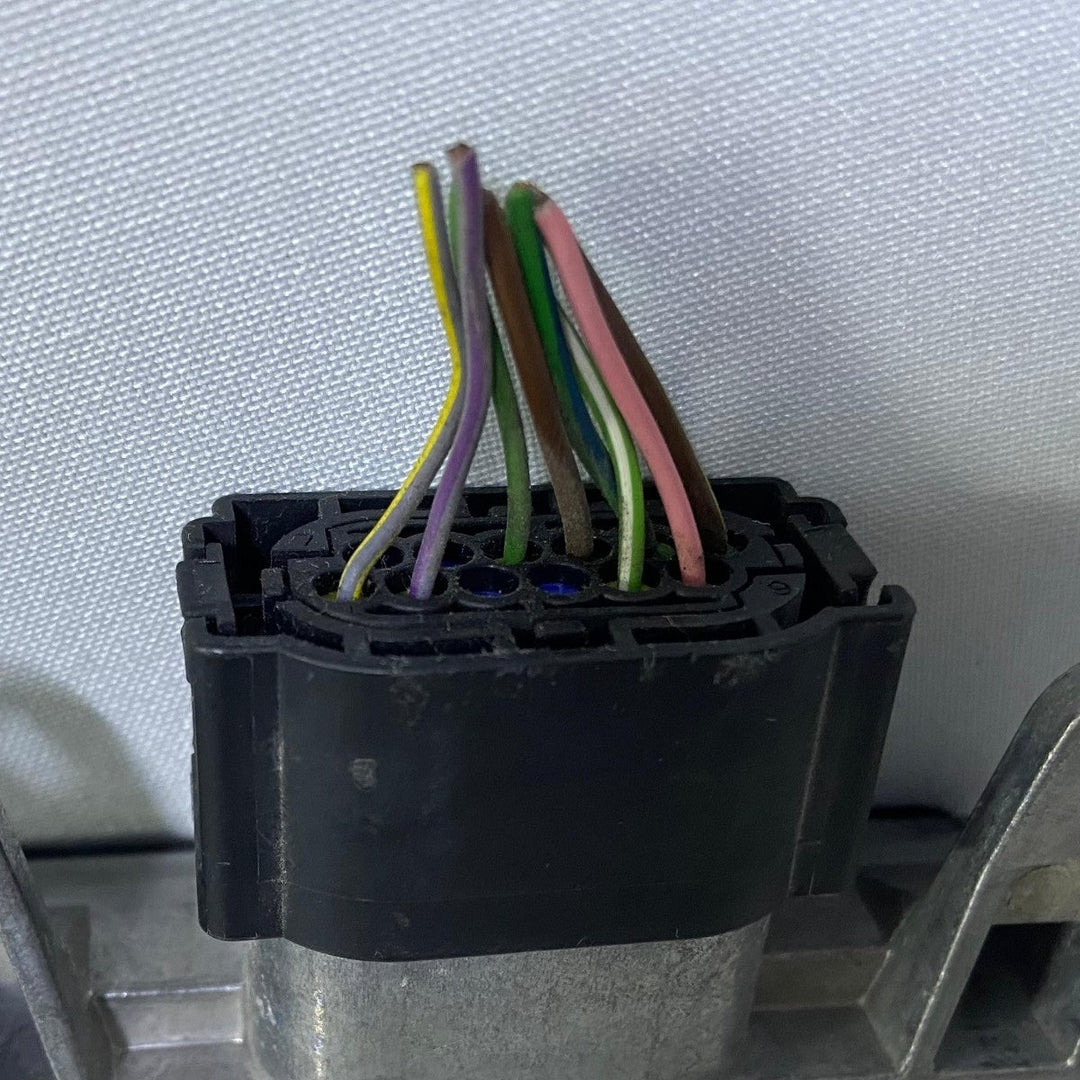 BMW F30 F31 F32 F33 Lane Change Warning Sensor 6881632 66326881632