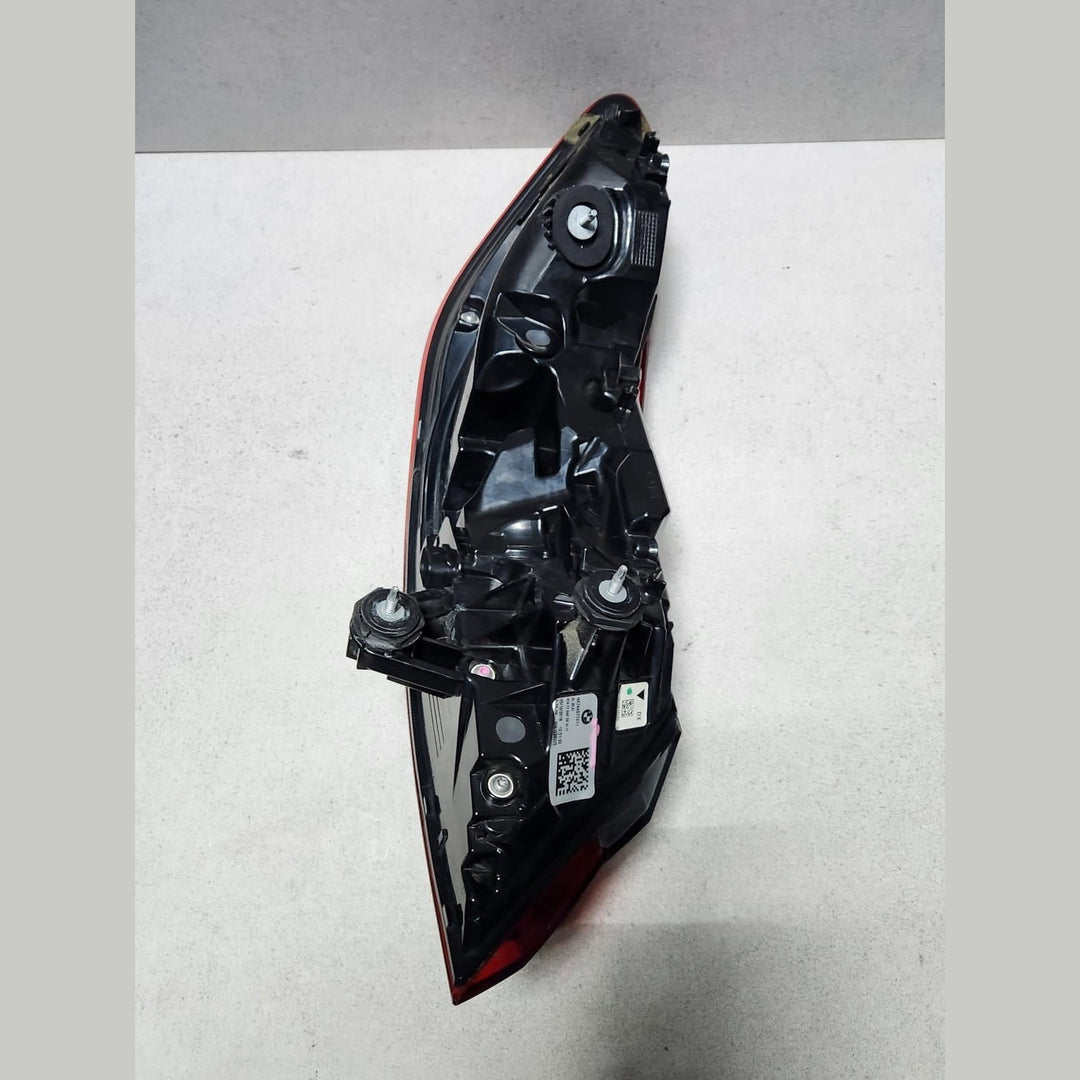 BMW Rear Light Side Panel Led Right 7445774  8 Series F91 F92 G14 G15 G16