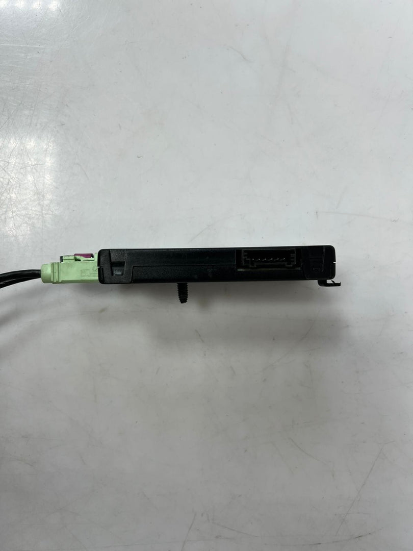 2015-2018 BMW X4 2.0L or 3.0L Diversity Antenna Amplifier 9291374 OEM