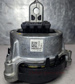 Bild in die Galerieansicht laden, 2016-2023 BMW G20 330I Engine Mount Left 9488383 X3 G01 X4 G02 5 Series G30 G31