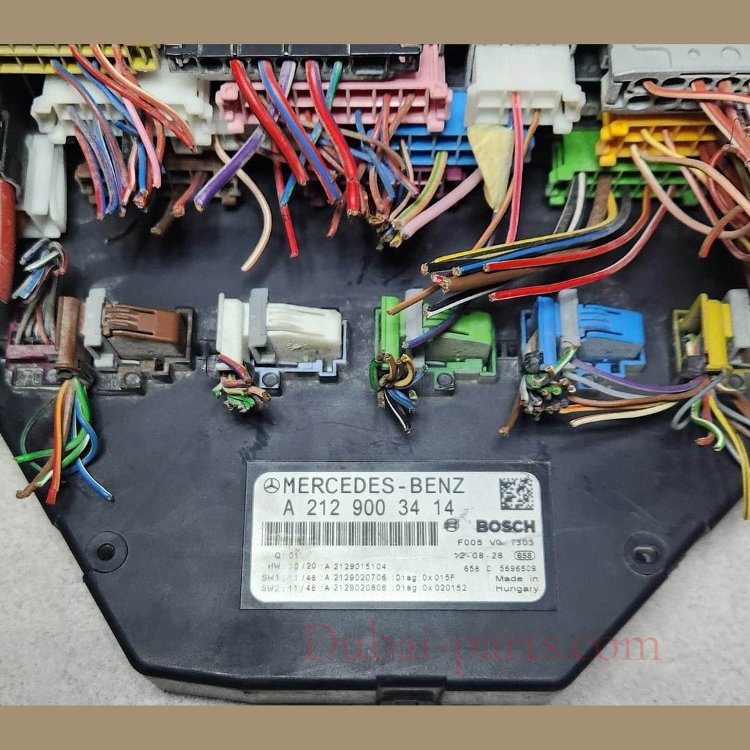 2008-15 Mercedes-Benz W212 Front Sam Fuse Box Control Unit A2129003414 X204 GLK