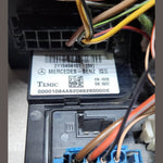 Bild in die Galerieansicht laden, 2006 Mercedes-Benz E350 Fuse And Relay Center 2115459101