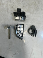 Bild in die Galerieansicht laden, 2016 BMW 7' G11 B48X 740e Engine Control Unit ECU COMPLETE SET 8682564 OEM RHD