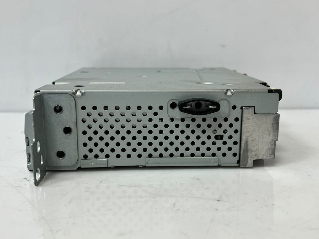 BMW  1 2 3 4 5 F-Series Navigation System CD radio GPS head unit 6821144 OEM