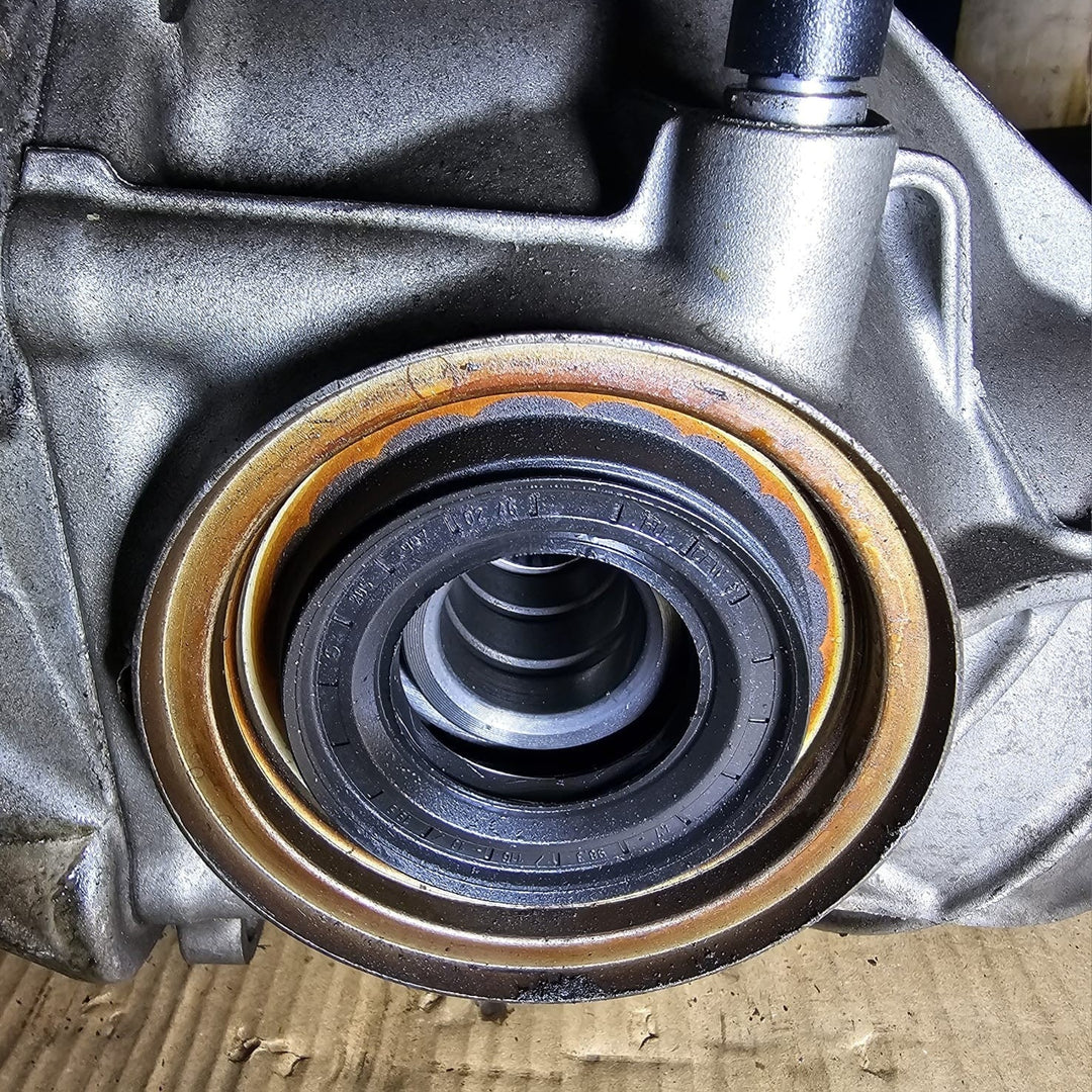 Mercedes-Benz Rear Axle Gear Differential A2053507704 W253 GLC 350E 4MATIC 3.266