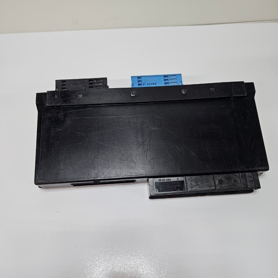 BMW E87 LCI Body Control Module Junction Box H2 9177983 OEM