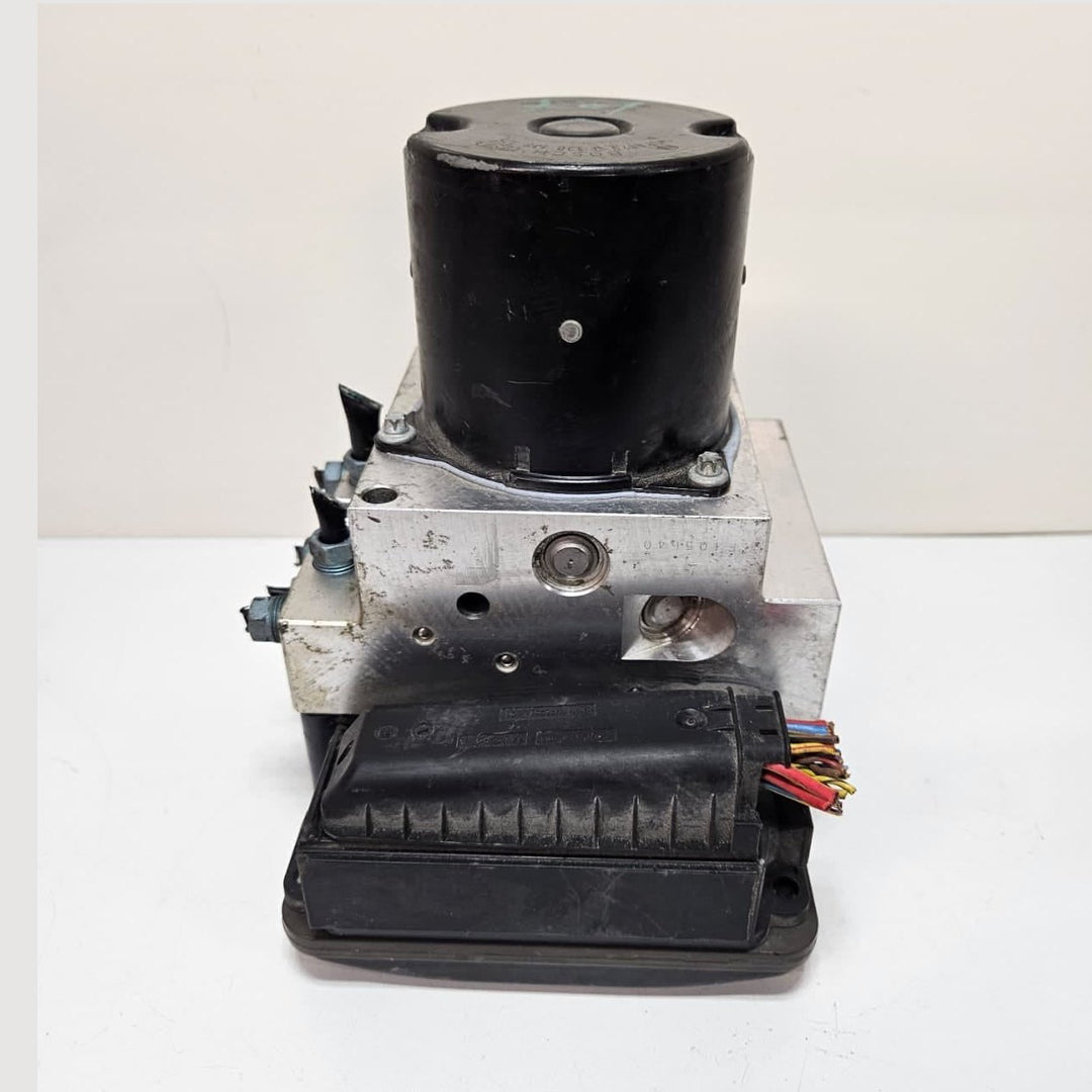 2008-2016 BMW 7 Series F01 F02 730D 750i F10 Abs Pump 6792478