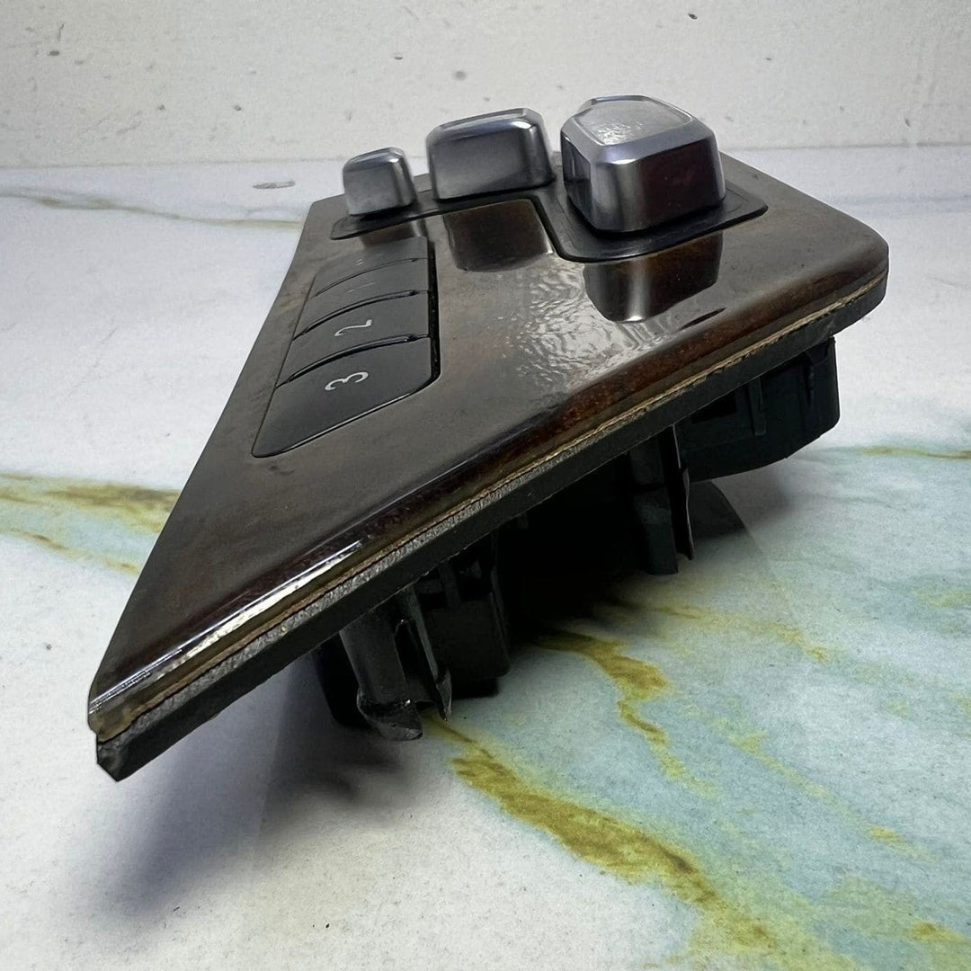 10-16 Mercedes E350 Front Right Seat Adjustment Switch A2129050351 E-Class W212
