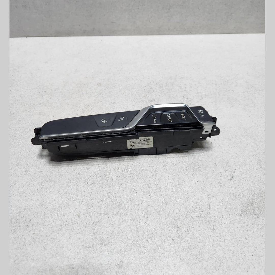 BMW Operating Unit Center Console 6843967 G32 6 Series GT