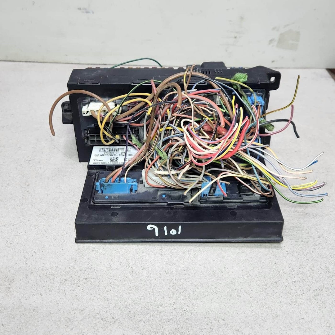 2006 Mercedes-Benz E350 Fuse And Relay Center 2115459101