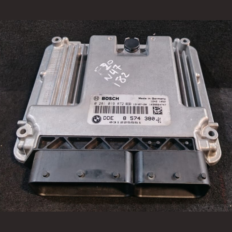 BMW 1 3 5 Series N47N F20 F21 F30 F31 F10 F11  DDE ENGINE CONTROL UNIT  8574380