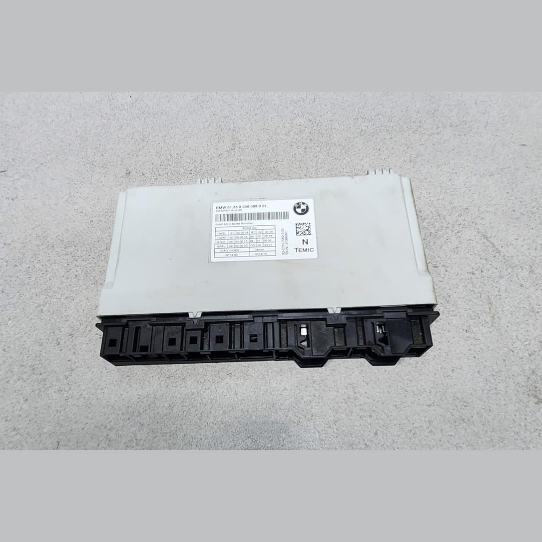 2014-2018 BMW X5 Front Seat Control Module 9306088 X5 and X6 OEM