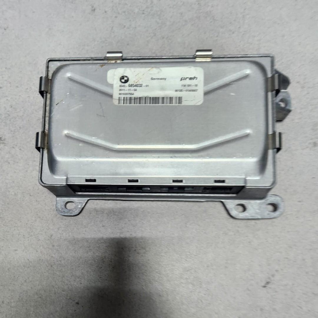 BMW Active Steering Control Unit 6854032 F01 F02 F07 F10 F11 F12 F13 5 6 7Series