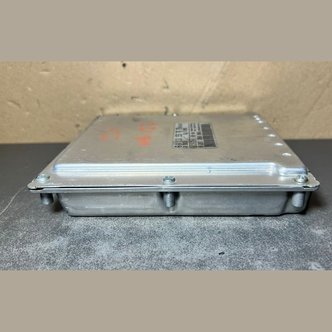01-06 Mercedes W220 S-Class Engine Control Module Unit ECM ECU A113 1537679 OEM