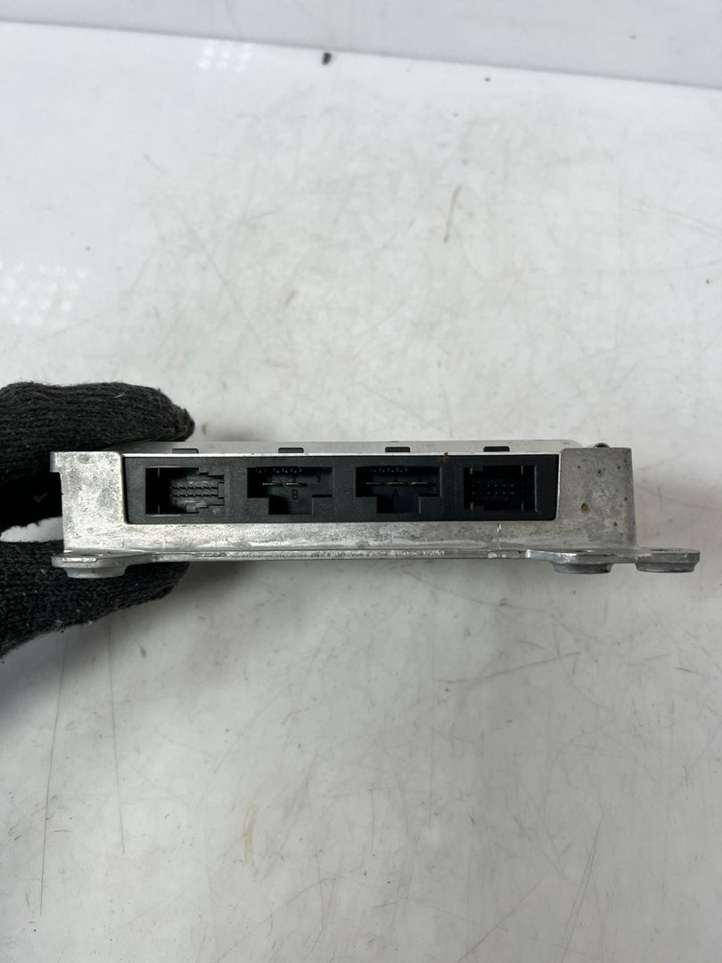 BMW F12 F13 F06 F10 F11 F01 M5 Active Steering Control Unit Rear Axle 6789688 