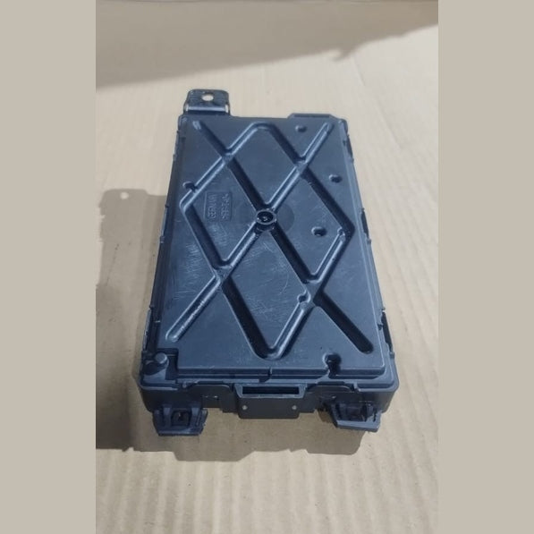 BMW F20 F21 F30 F31 REAR ELECTRONIC MODULE FUSE BOX CONTROL UNIT V1 REM -9293305
