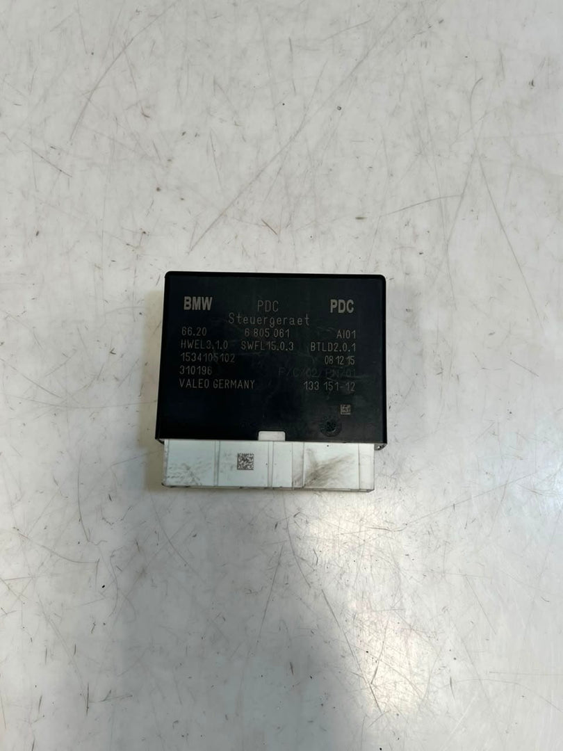 2011-2017 BMW X3 X4 F25 F39 F48 F45 F15 Parking Distance Control Module 6805061