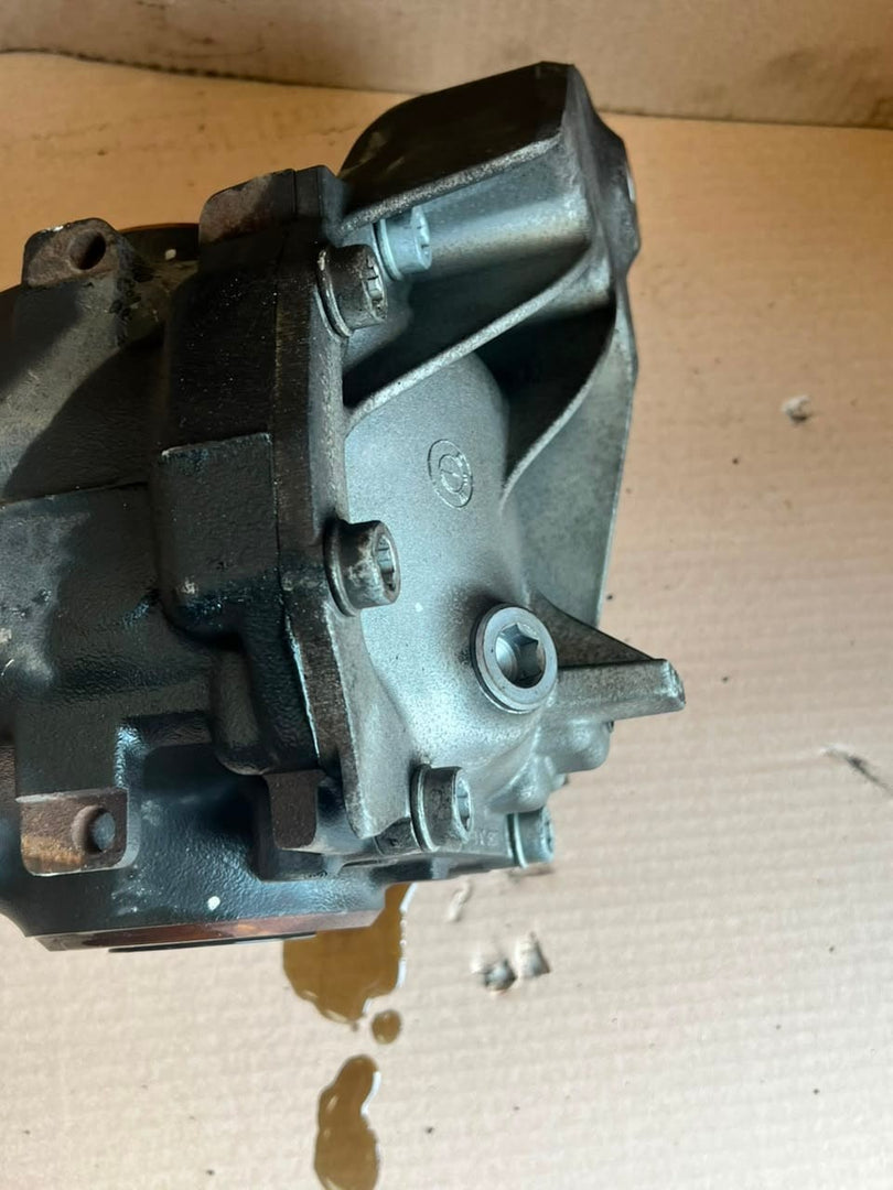 2012-2016 BMW F30 320i 328i 335i Rear Differential Carrier 7612164 RATIO 3.15