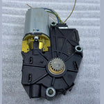 Load image into Gallery viewer, OEM BMW G11 G12 SUNROOF MOTOR DRIVE UNIT 7316536