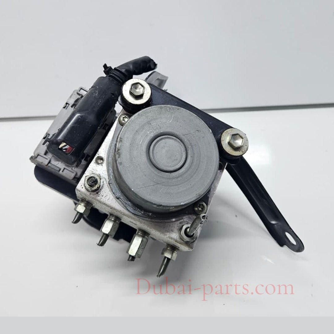 113040-10820-2011 Mitsubishi Delica D2 ABS Actuator 