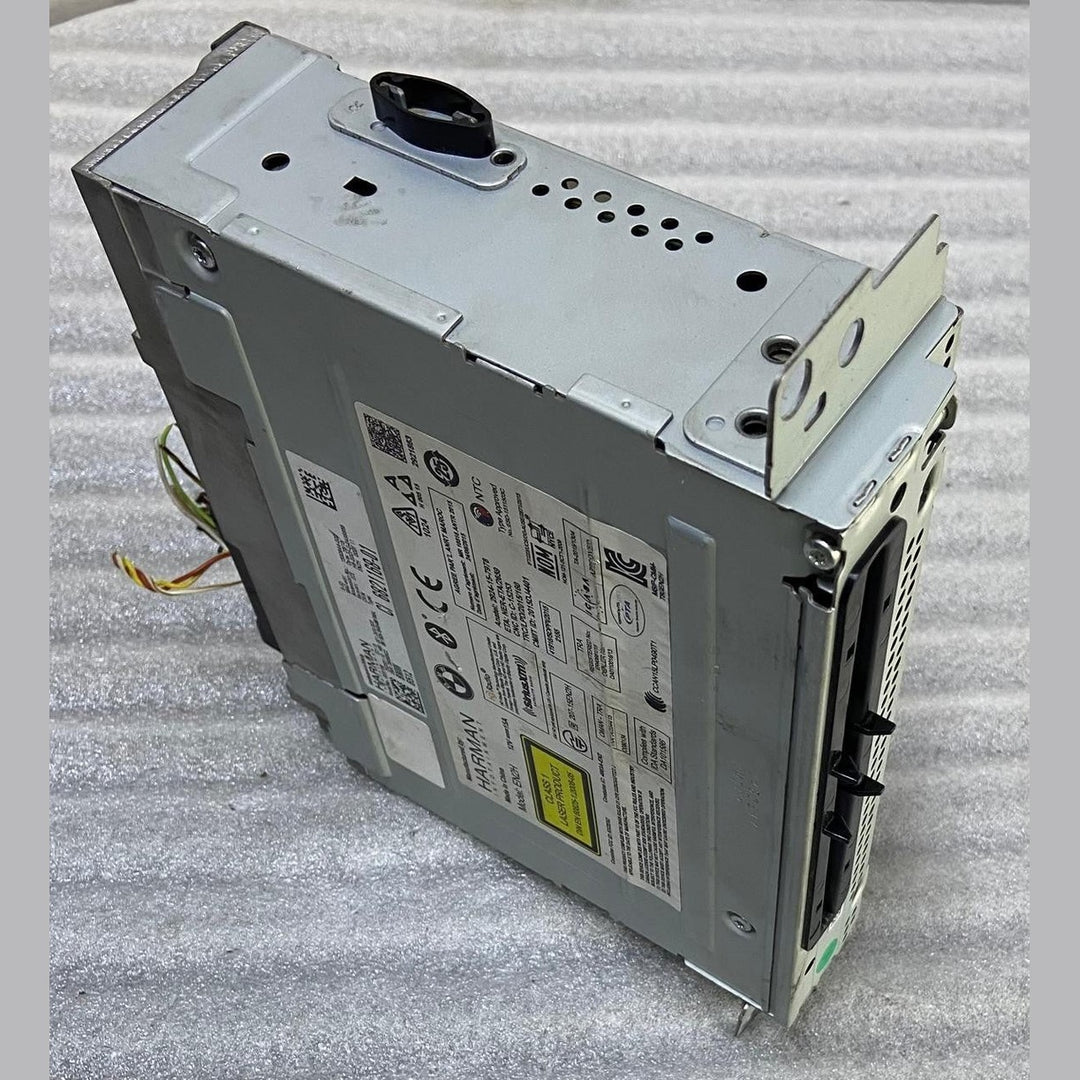 OEM BMW X5 X6 F15 Satellite Stereo, CD, Navigation Head unit BASIC 6821168