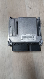 Bild in die Galerieansicht laden, BMW Engine Control Unit 7812500 5 Series E60 E61 520D with N47D20A ECU