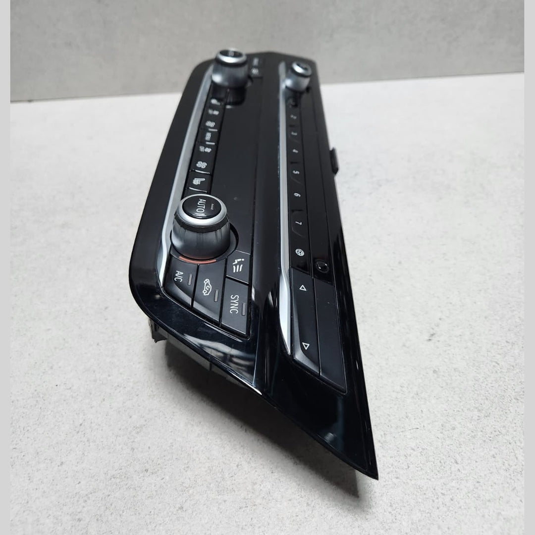 2017-2023 BMW 540i Climate Control Unit 7947870 540i 550i G30 G31