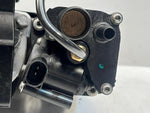 قم بتحميل الصورة إلى عارض الصور، 2025 BMW i4 5 Series G30 G31 G32 GT Air Suspension Compressor 4430210011 OEM