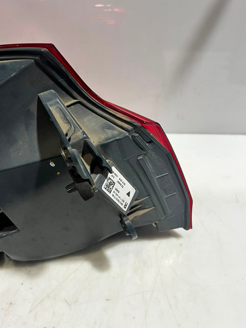 BMW 3 Gran Turismo F34 LCI Rear Tail Light Rear Right Led 7417470 OEM