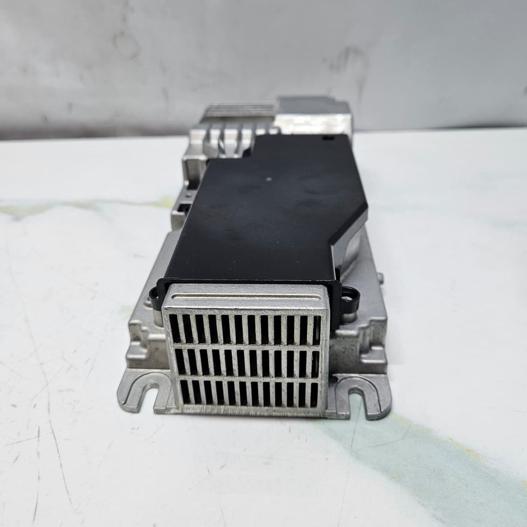 2020-2022 BMW M5 M8 745e xDrive Radio Amplifier 5A52E25