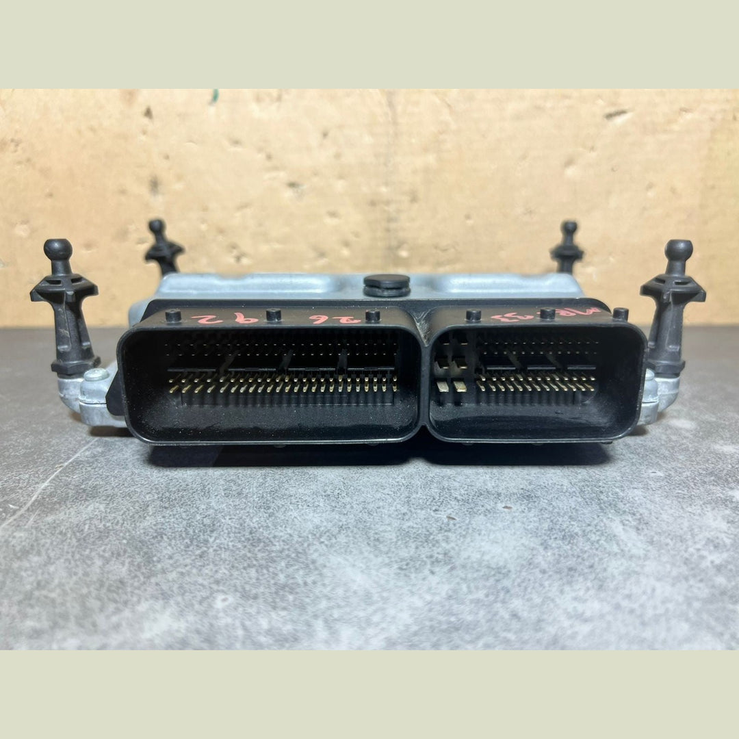 08-10 Mercedes W204 C-Klasse Motorsteuergerät Einheit ECM ECU A272 1532692 OEM
