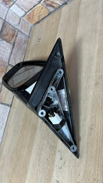 Bild in die Galerieansicht laden, BMW Left Side Door Mirror F0184101U668B 5 Series G30 G31