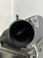 Bild in die Galerieansicht laden, BMW 1 3 5 Series F20 F22 F30 F32 F36 B48 Air Filter Box MAHLE 8601677 OEM