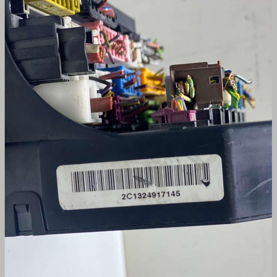 Mercedes Front Sam Fuse Box Control Module A2129007124 W212 E-Class W218 W204 